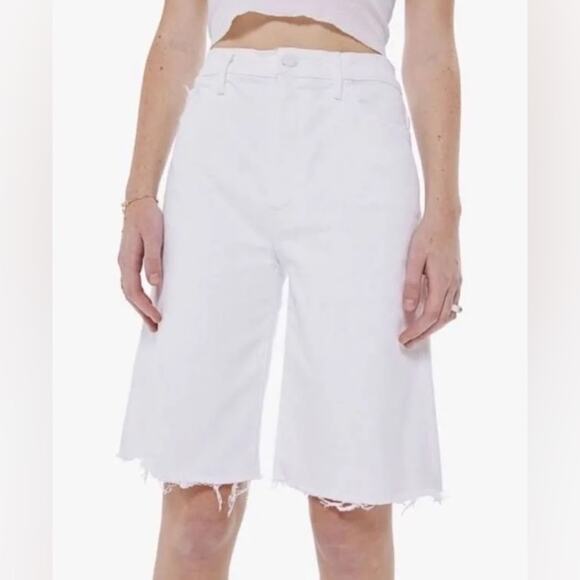 MOTHER The Undercover Knee Fray Short in Totally Innocent Women’s Sz 27 - Picture 1 of 10